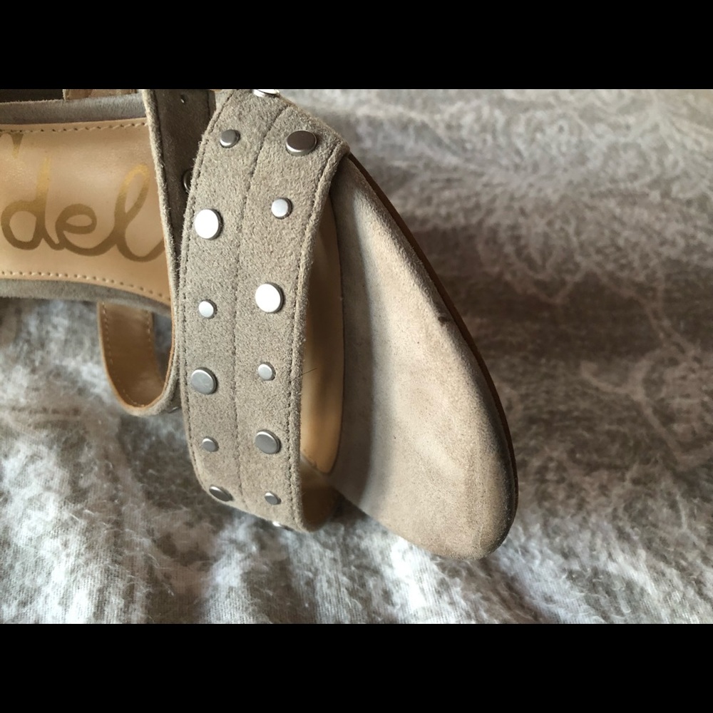 Sam Edelman studded gray strappy suede block heels - Picture 6 of 6